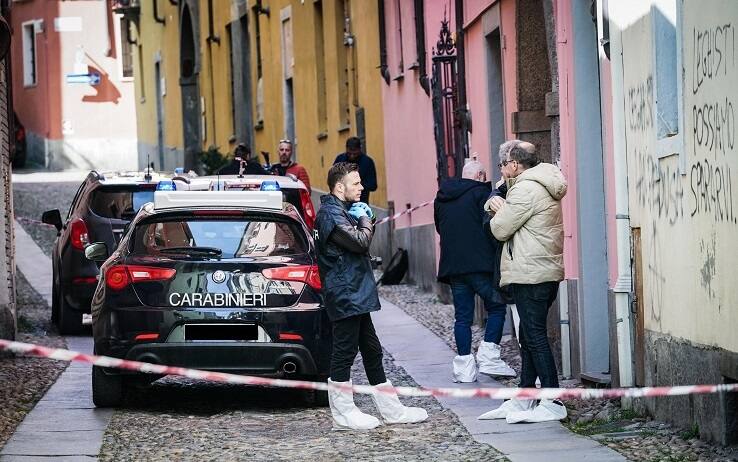 L'intervento dei carabinieri sul luogo del delitto