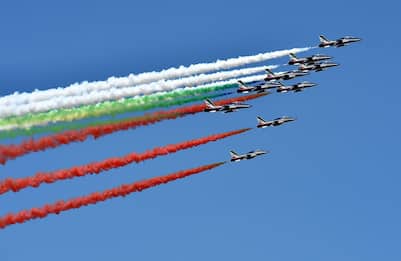 Frecce Tricolori, dopo l'incidente annullate le esibizioni a Pisa 