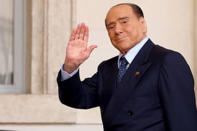 Berlusconi, ad Arcore spunta una collezione di 25mila quadri