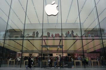 Gli Usa fanno causa ad Apple: "Violate norme antitrust"