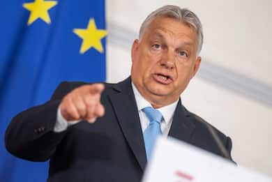 Orban: "Siamo a un passo dall'invio di truppe occidentali in Ucraina"