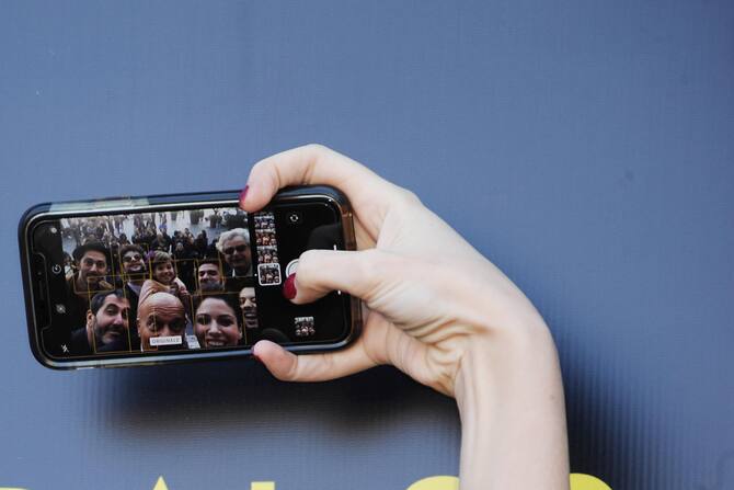 Bentornato Presidente Le Foto Del Cast