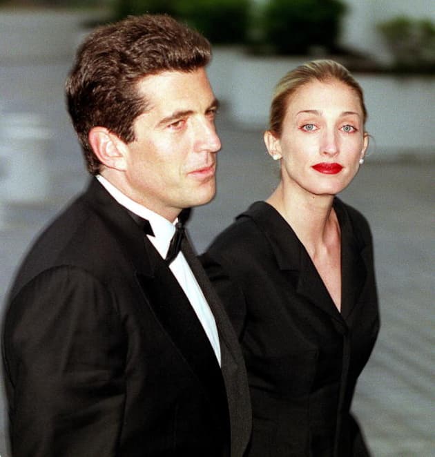 Carolyn Bessette E John F Kennedy Jr Le Foto Più Belle Della Coppia