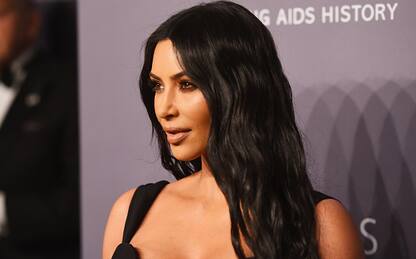 Kim Kardashian ha sei dita del piede: la foto