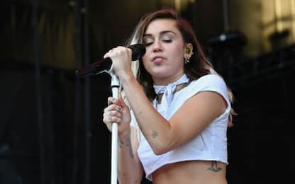 Miley Cyrus svela: "Sono molto critica con la musica che scrivo"
