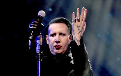 Marilyn Manson interrompe un concerto in Texas per intossicazione alimentare