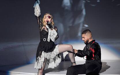 Billboard Music Awards: Madonna presenta live "Medellín"