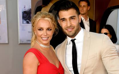 Britney Spears regina dei flash, debutta il fidanzato Sam