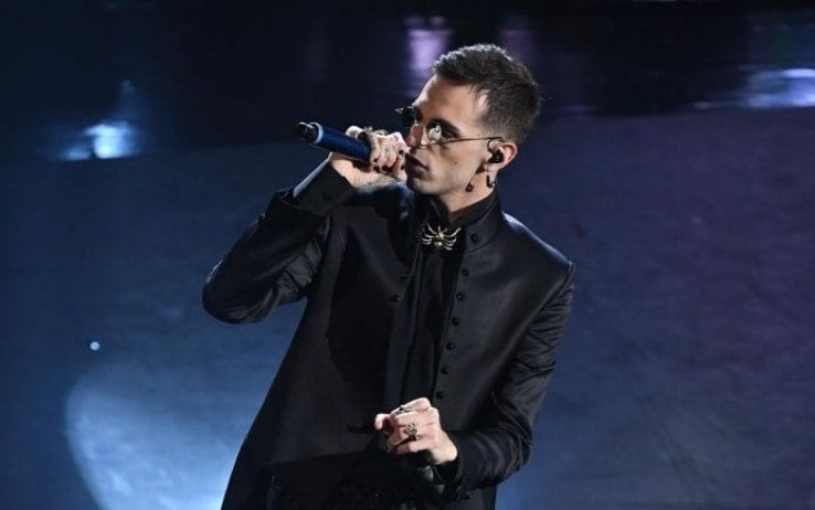 Achille Lauro Ci Son Cascato Di Nuovo