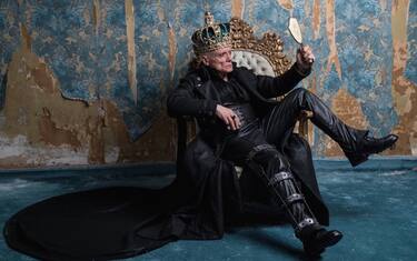 Riccardo va all'inferno: Massimo Ranieri, Nosferatu di periferia