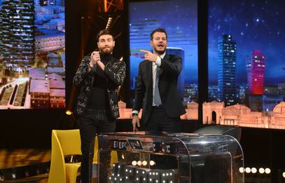 EPCC, Lorenzo Licitra porta il suo X Factor e "gioca" con Alessandro Cattelan