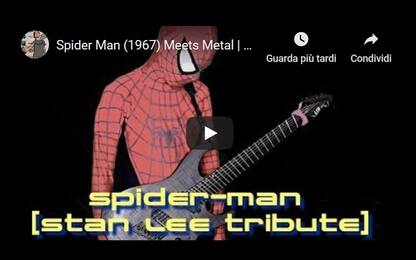 Spiderman si fa metal e omaggia Stan Lee