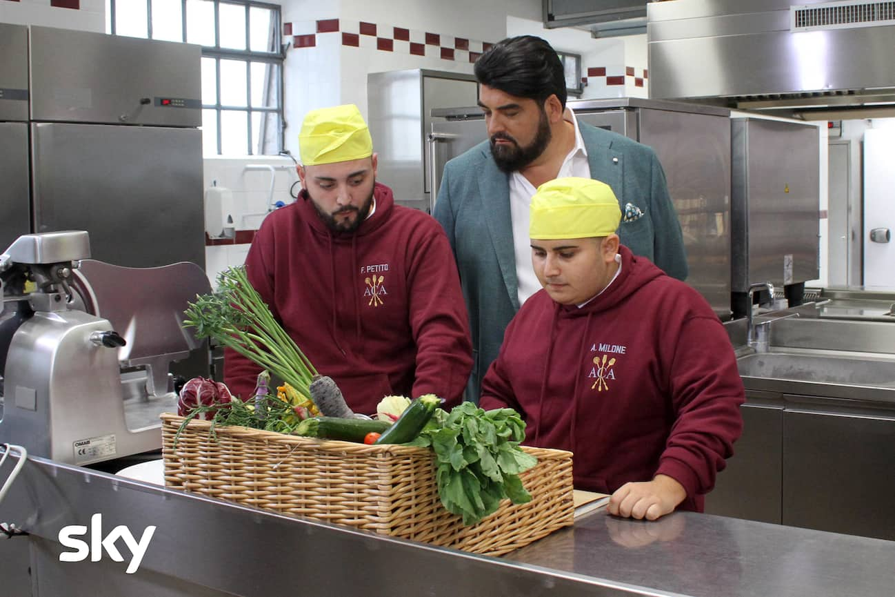 Antonino Chef Academy, le foto della prima puntata del programma di