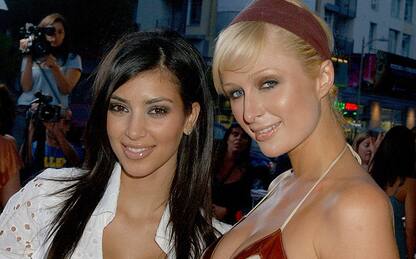 Kim Kardashian e Paris Hilton, le foto della loro amicizia