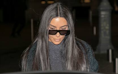 Kim Kardashian torna a Parigi dopo la rapina. FOTO