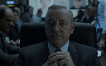 House of Cards, nuovo trailer e ironia online