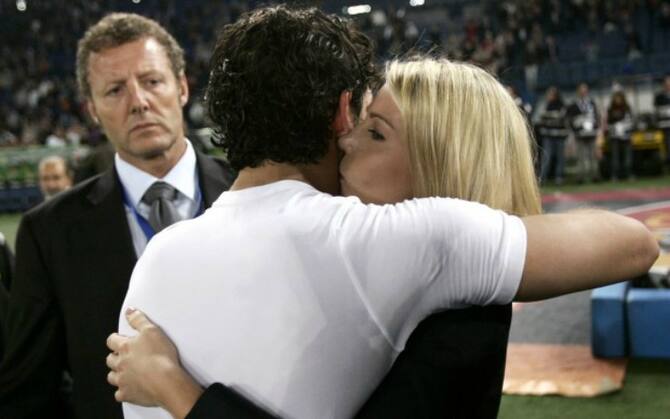 Da Casillas A Cannavaro Esultanze Feste E Riti Al Bacio Sky Sport