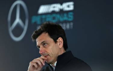 Wolff vede rosso: "Ferrari favorita del Mondiale"