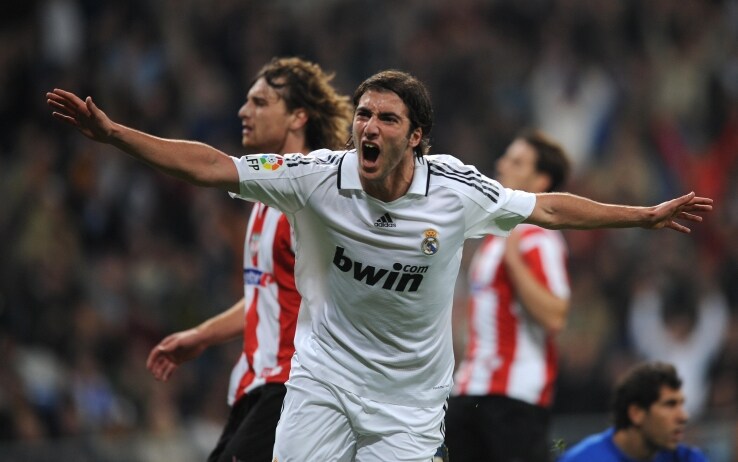 Sguardo al cielo dopo un gol con il Real (getty) Sguardo al cielo dopo un gol con il Real (getty)