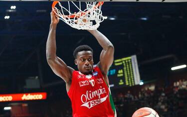 Milano non si ferma: Cremona battuta 86-78