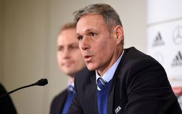 Idea Van Basten: "Shoot out" per eliminare pareggi