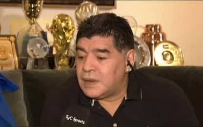 Maradona risponde a Dani Alves: "E' un idiota"