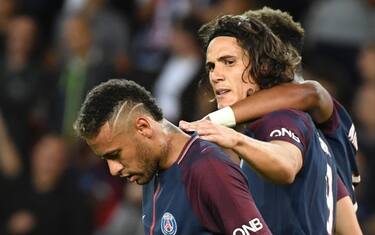 Sport: "Neymar ha chiesto la cessione di Cavani"