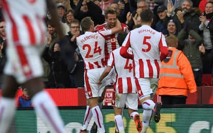 Crouch rimonta il Leicester: finisce 2-2