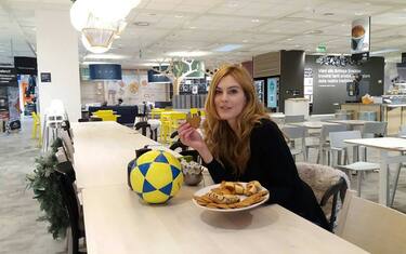 Astrid, svedese all'italiana: "Cos'è il Biscotto?"