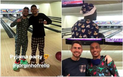 Jorginho ne fa 26, il Napoli festeggia in pigiama