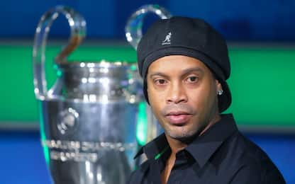 Guai per Ronaldinho: "Prende in giro la giustizia"