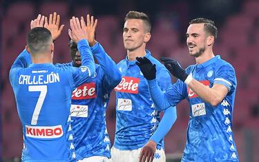 Milik-Ruiz, il Napoli elimina il Sassuolo 2-0