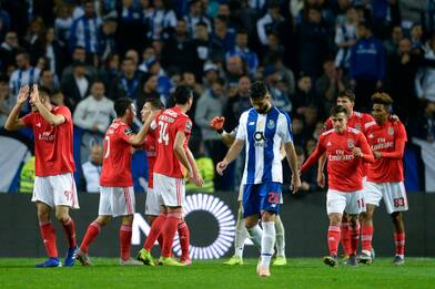 Roma, piccola consolazione: Porto ko col Benfica