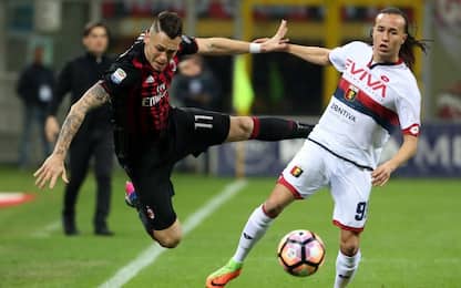 Fiorentina, idea Laxalt: contatti col giocatore
