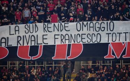 Milan-Roma, l'omaggio della Sud a Totti