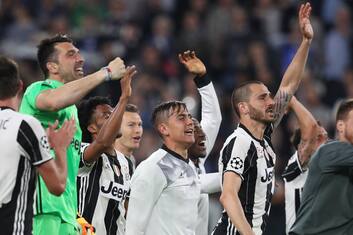 Bonucci e Dybala: "A Cardiff per vincere"