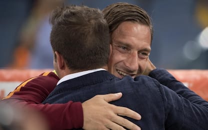 Roma-Juve, Del Piero abbraccia Totti