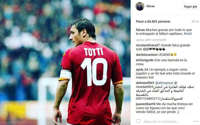Da Buffon a Jovanotti, l'addio a Totti sui social: 'Hai vinto ...