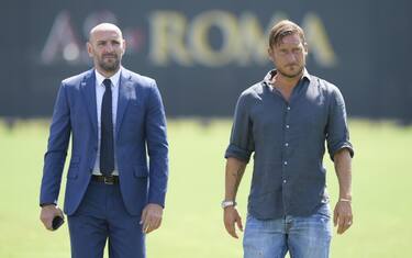 Totti dirigente, Monchi twitta: "Nessuno come te"