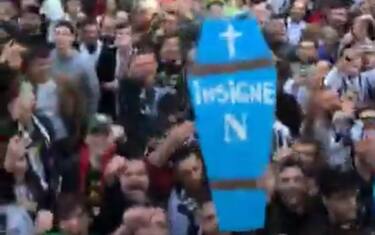Napoli: "Festa Juve, offeso Insigne. Indignati"