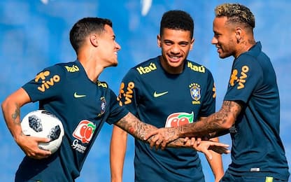 Coutinho, tunnel con l'elastico: Neymar impazzisce