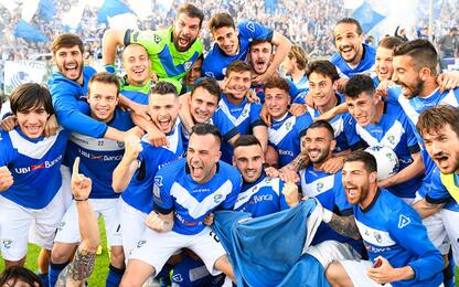 Il Brescia torna in Serie A: battuto 1-0 l'Ascoli