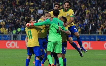 Brasile sfata tabù Paraguay: è semifinale