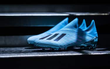 Ai piedi di Messi e Dybala: le nuove scarpe. FOTO
