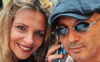 Miha, selfie su Instagram con la moglie a Bologna