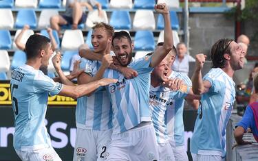 Frosinone ko al 94', vola l'Entella. Ascoli ok