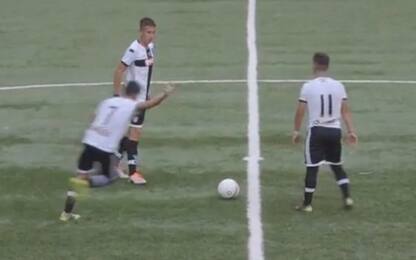 Golazo da centrocampo: la prodezza in U16. VIDEO
