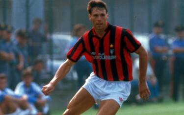 van_basten_lapresse