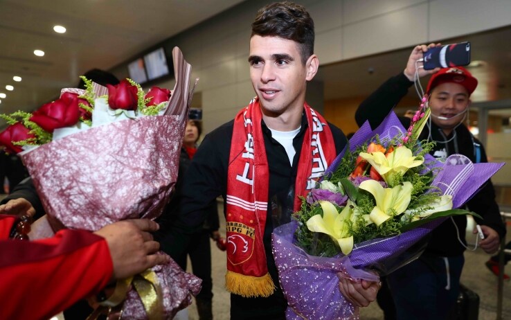 Oscar nel giorno del passaggio dal Chelsea allo Shangai Sipg (Getty)