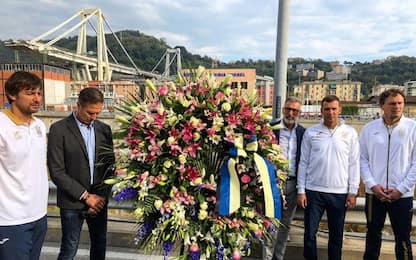 Sheva, visita al Ponte Morandi: "Vicini a Genova"